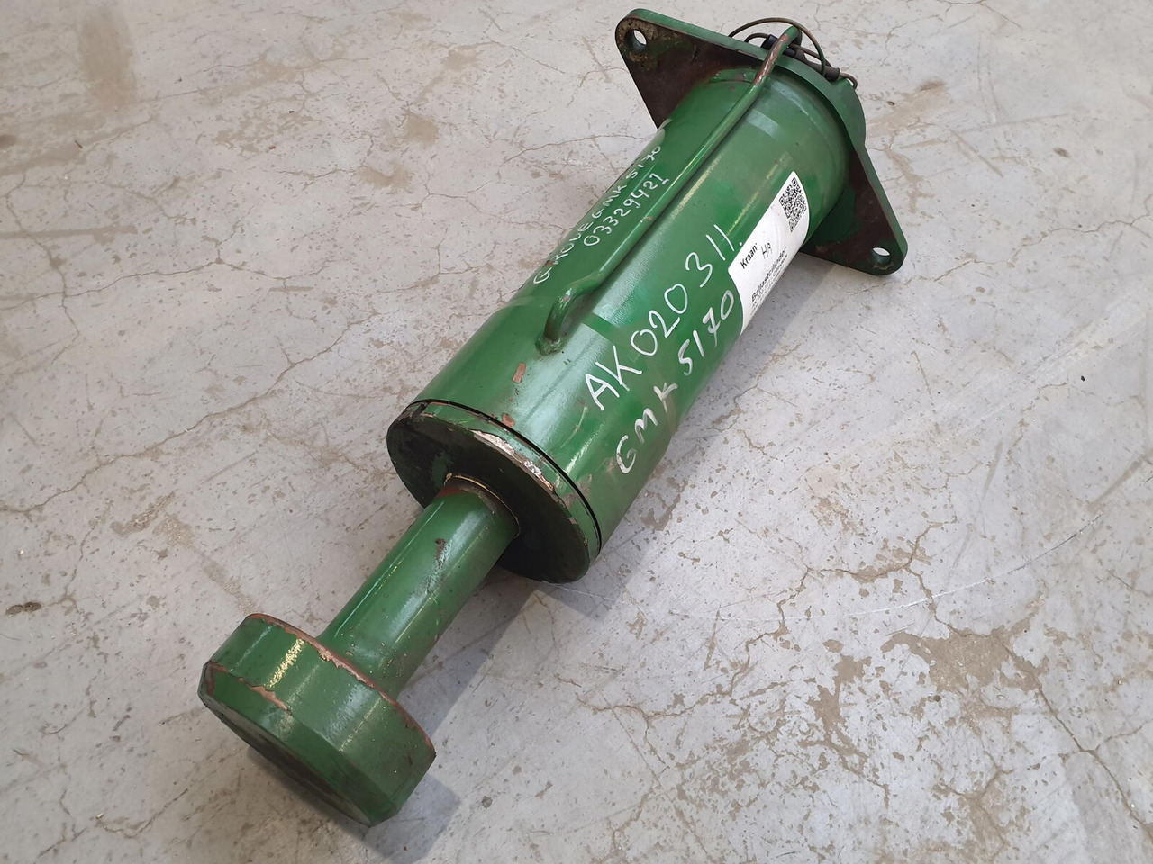 Grove GMK 5170 counterweight cylinder - Vérin hydraulique pour Grue mobile: photos 1 Grove GMK 5170 counterweight cylinder - Vérin hydraulique pour Grue mobile: photos 1