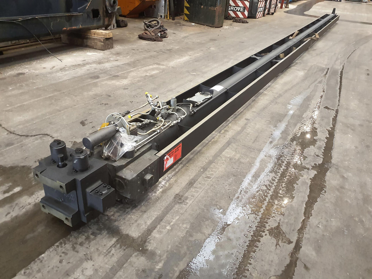 Grove GMK 6300L telescopic cylinder - Vérin hydraulique pour Grue mobile: photos 1 Grove GMK 6300L telescopic cylinder - Vérin hydraulique pour Grue mobile: photos 1