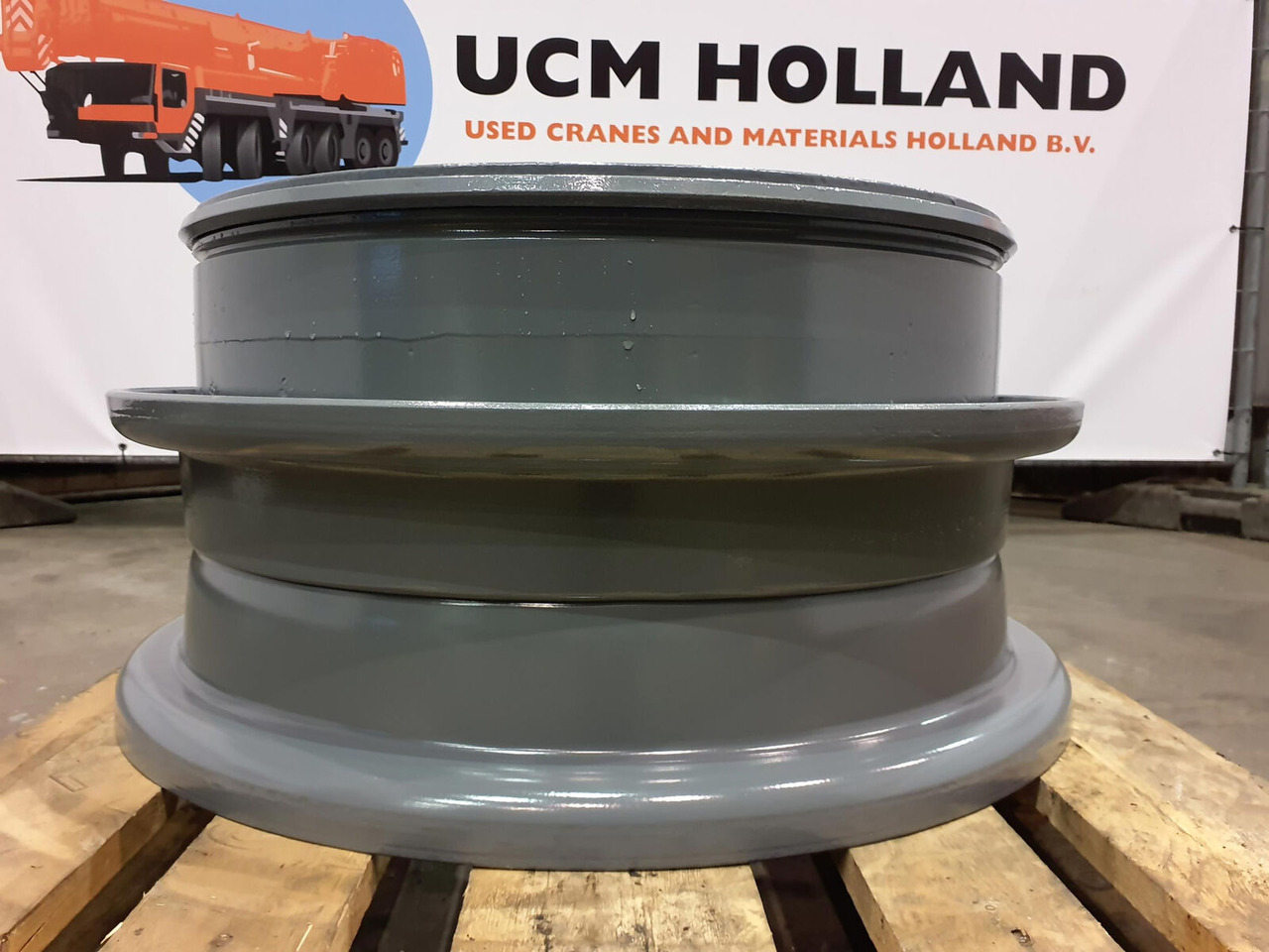 Grove Rim 445/95R25 12 14.5 3p - Jante pour Grue: photos 4 Grove Rim 445/95R25 12 14.5 3p - Jante pour Grue: photos 4