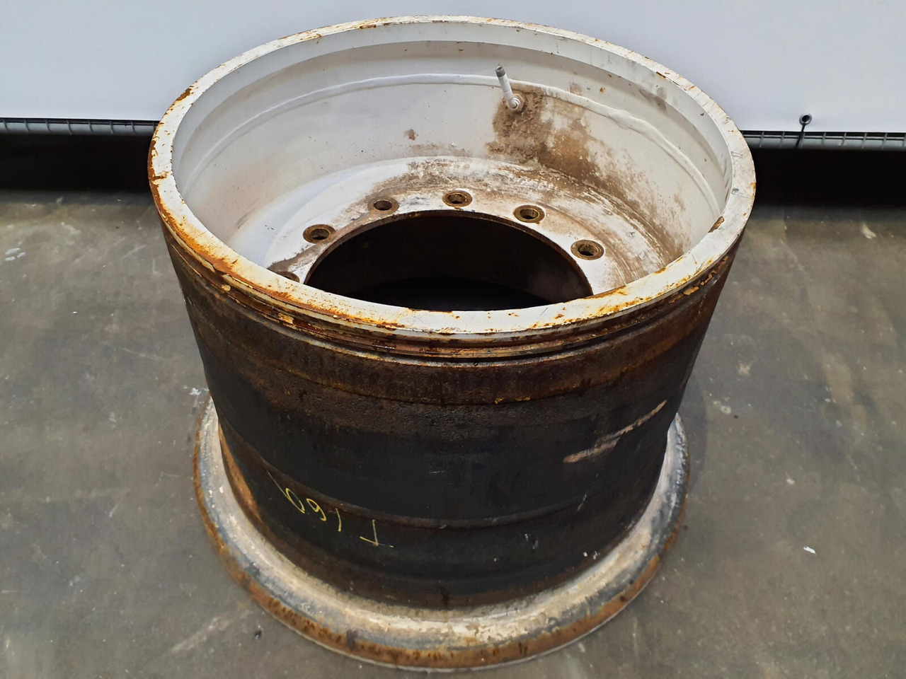 Grove Rim 525/80R25 12 23 3p - Jante pour Grue: photos 1 Grove Rim 525/80R25 12 23 3p - Jante pour Grue: photos 1