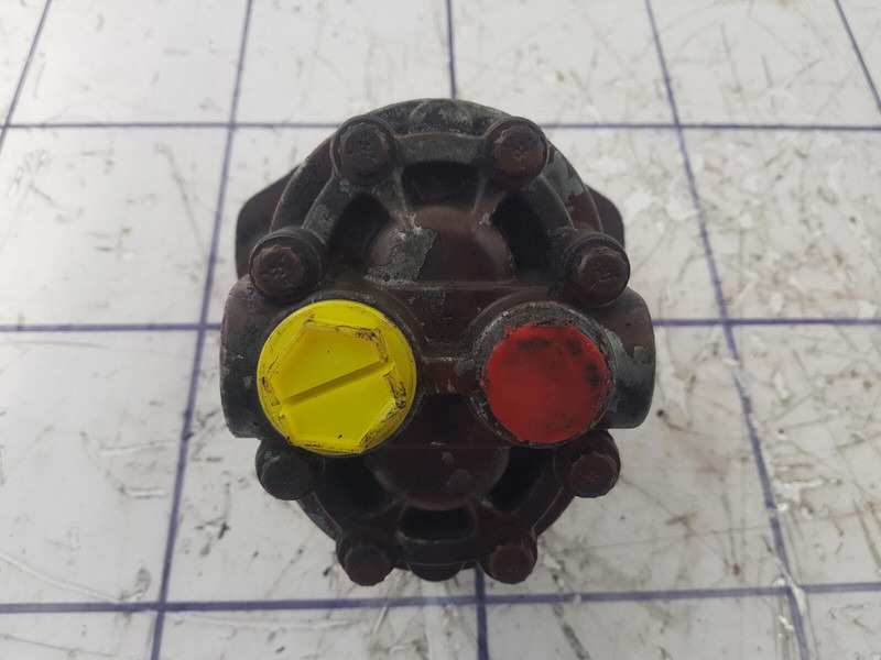 Grove steering pump - Pompe de support pour Grue: photos 4 Grove steering pump - Pompe de support pour Grue: photos 4