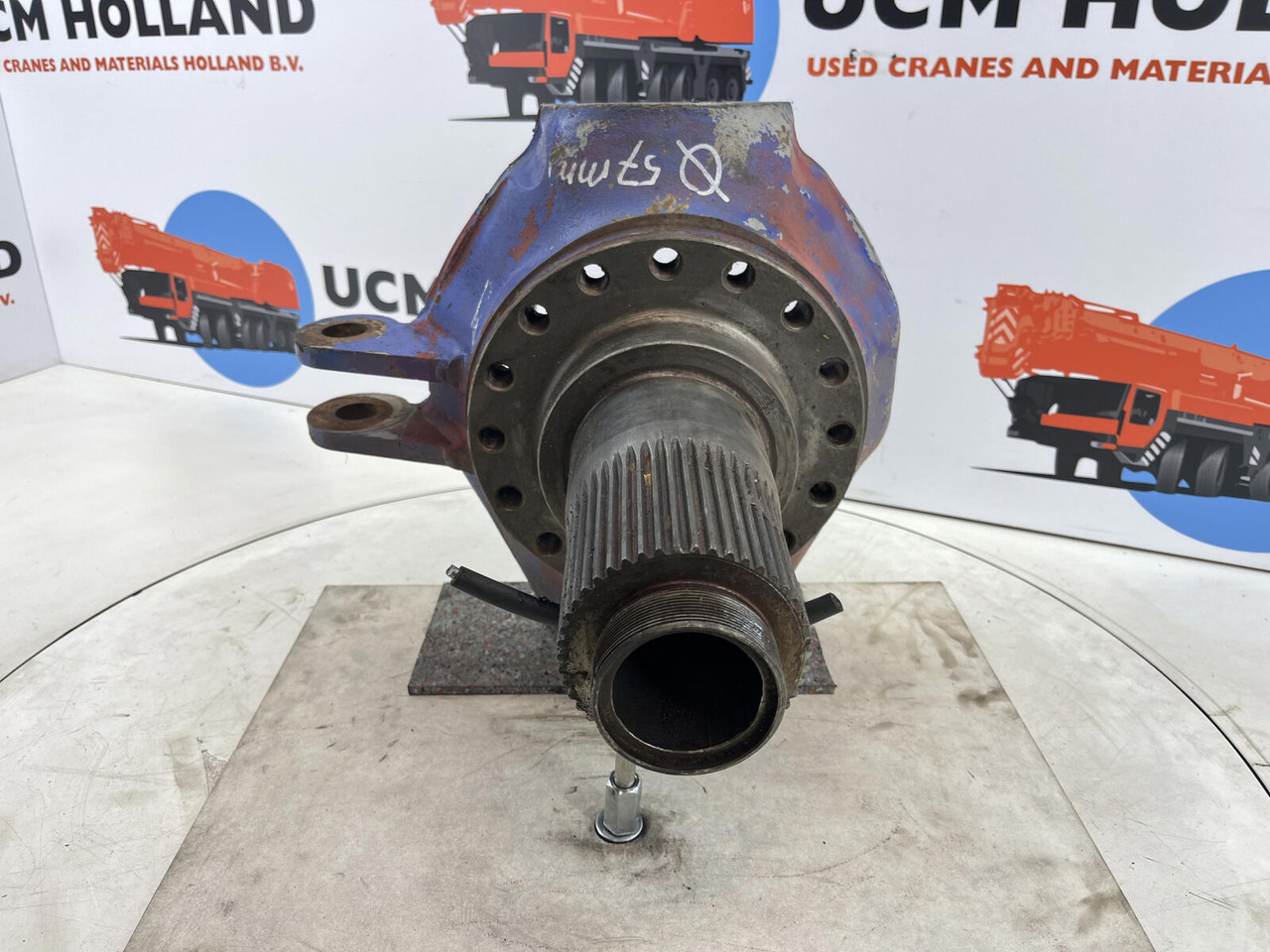 Kessler steering knuckle 16 holes with bracket - Fusée d'essieu pour Grue mobile: photos 2 Kessler steering knuckle 16 holes with bracket - Fusée d'essieu pour Grue mobile: photos 2