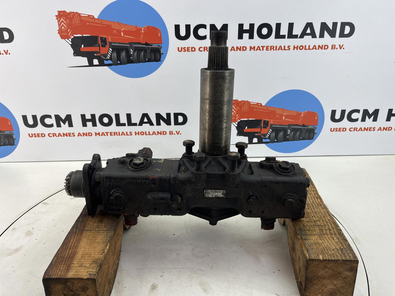 Krupp 4070 GMT steering box - Colonne de direction pour Grue: photos 2 Krupp 4070 GMT steering box - Colonne de direction pour Grue: photos 2