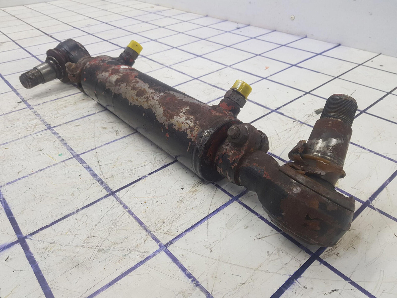 Krupp KMK 3045 steering cylinder - Vérin hydraulique pour Grue mobile: photos 4 Krupp KMK 3045 steering cylinder - Vérin hydraulique pour Grue mobile: photos 4