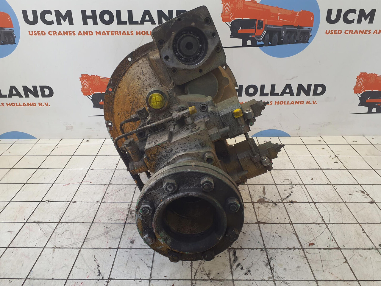 Krupp KMK 5100 upper pump for parts - Pompe hydraulique pour Grue mobile: photos 3 Krupp KMK 5100 upper pump for parts - Pompe hydraulique pour Grue mobile: photos 3