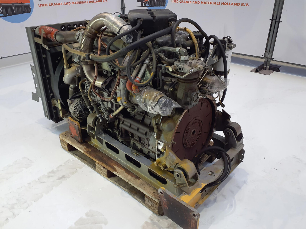 Liebherr LTF 1045 engine D934 S - Moteur pour Grue mobile: photos 3 Liebherr LTF 1045 engine D934 S - Moteur pour Grue mobile: photos 3