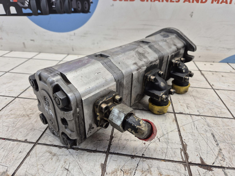 Liebherr LTM 1035-2 3 way gear pump - Pompe hydraulique pour Grue: photos 3 Liebherr LTM 1035-2 3 way gear pump - Pompe hydraulique pour Grue: photos 3