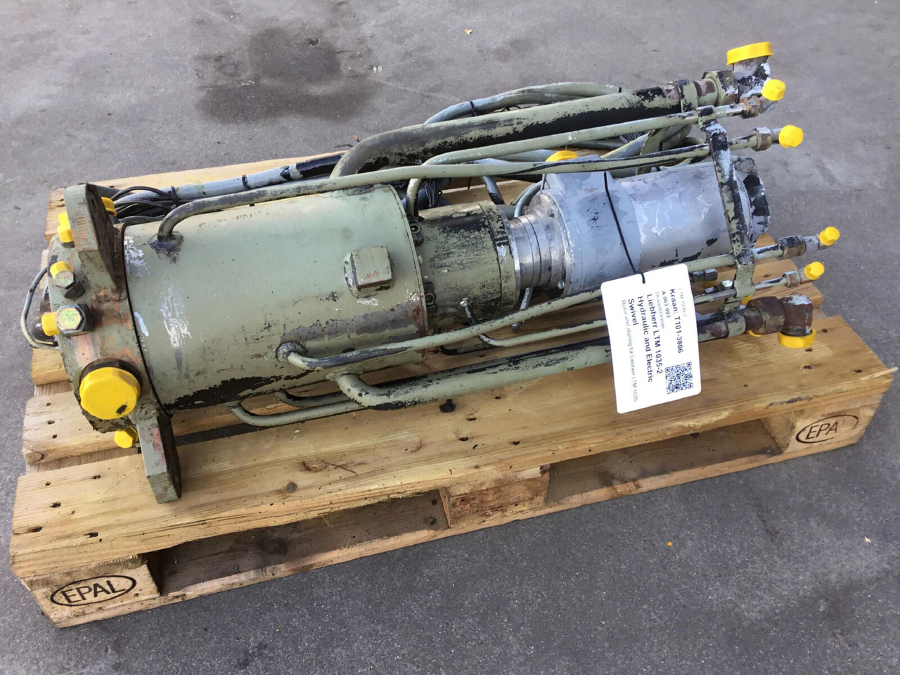 Liebherr LTM 1035-2 hydraulic and electric Swivel - Hydraulique pour Grue mobile: photos 1 Liebherr LTM 1035-2 hydraulic and electric Swivel - Hydraulique pour Grue mobile: photos 1
