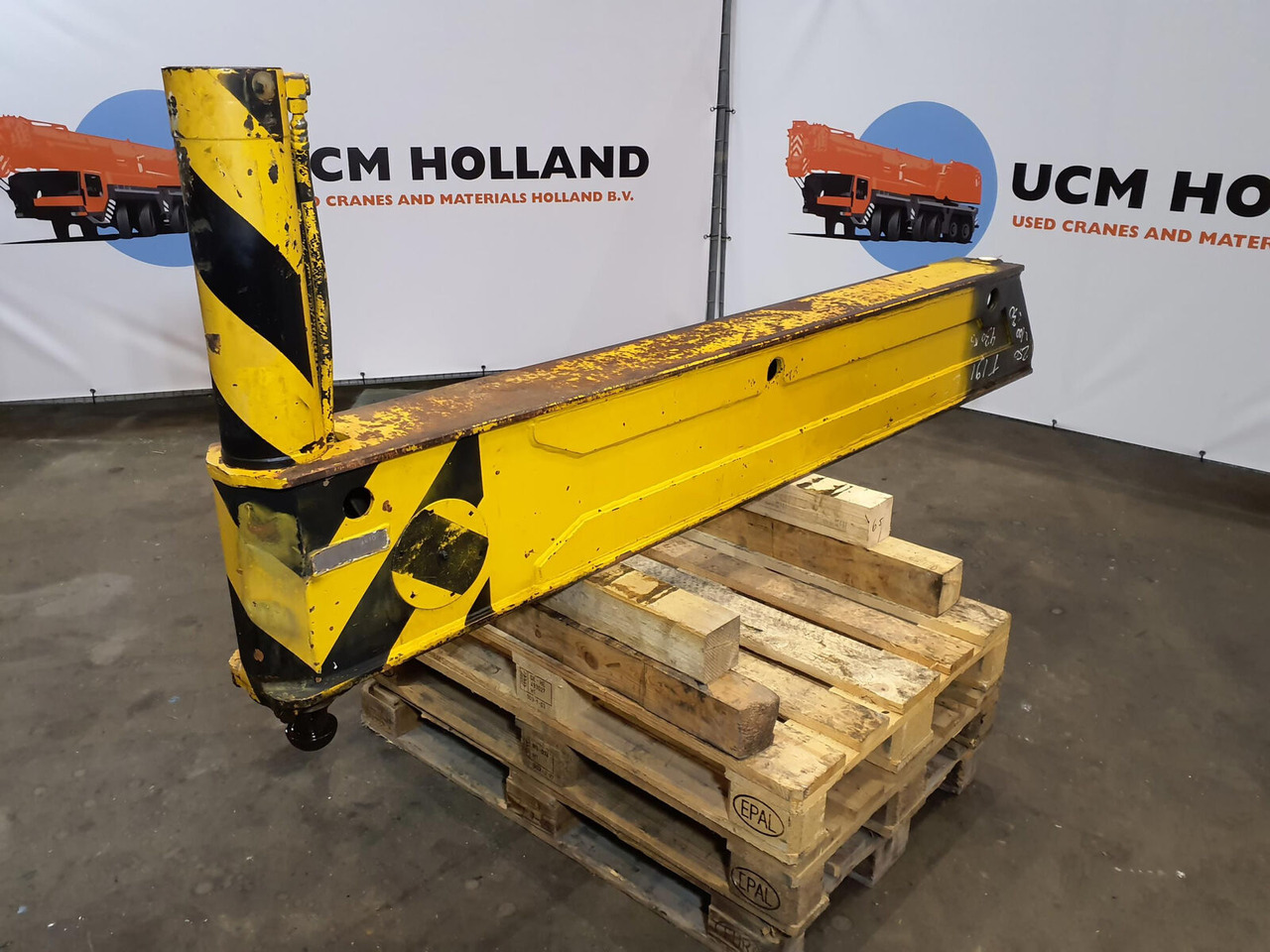 Liebherr LTM 1050-1 sliding beam rear complete - Suspension pour Grue mobile: photos 2 Liebherr LTM 1050-1 sliding beam rear complete - Suspension pour Grue mobile: photos 2