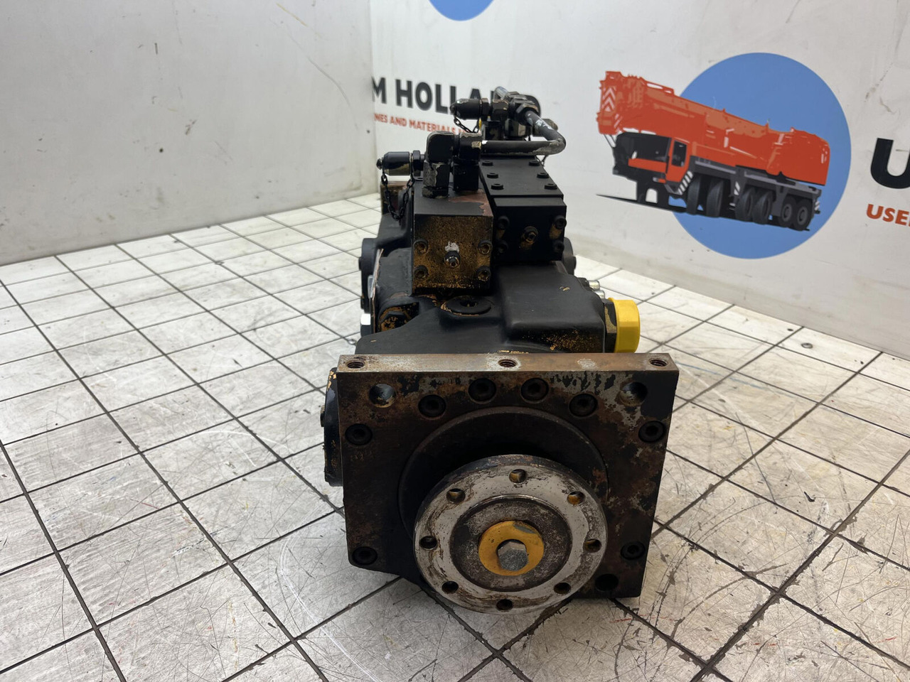 Liebherr LTM 1050 TWO-STAGE PUMP LPV 64 64+64cm³/U - Pompe hydraulique pour Grue: photos 4 Liebherr LTM 1050 TWO-STAGE PUMP LPV 64 64+64cm³/U - Pompe hydraulique pour Grue: photos 4
