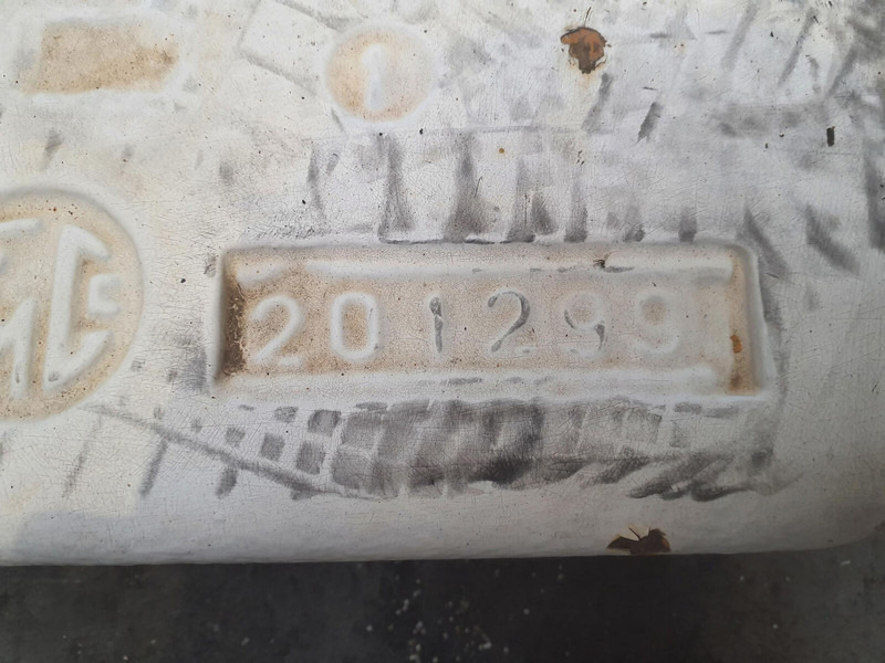 Liebherr LTM 1080-1 counterweight 0,8T - Contrepoids pour Engins de chantier: photos 5 Liebherr LTM 1080-1 counterweight 0,8T - Contrepoids pour Engins de chantier: photos 5