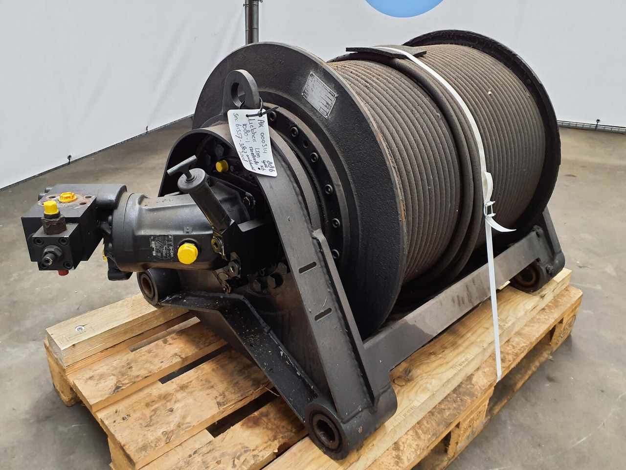 Liebherr LTM 1080-1 winch - Treuil pour Grue mobile: photos 3 Liebherr LTM 1080-1 winch - Treuil pour Grue mobile: photos 3