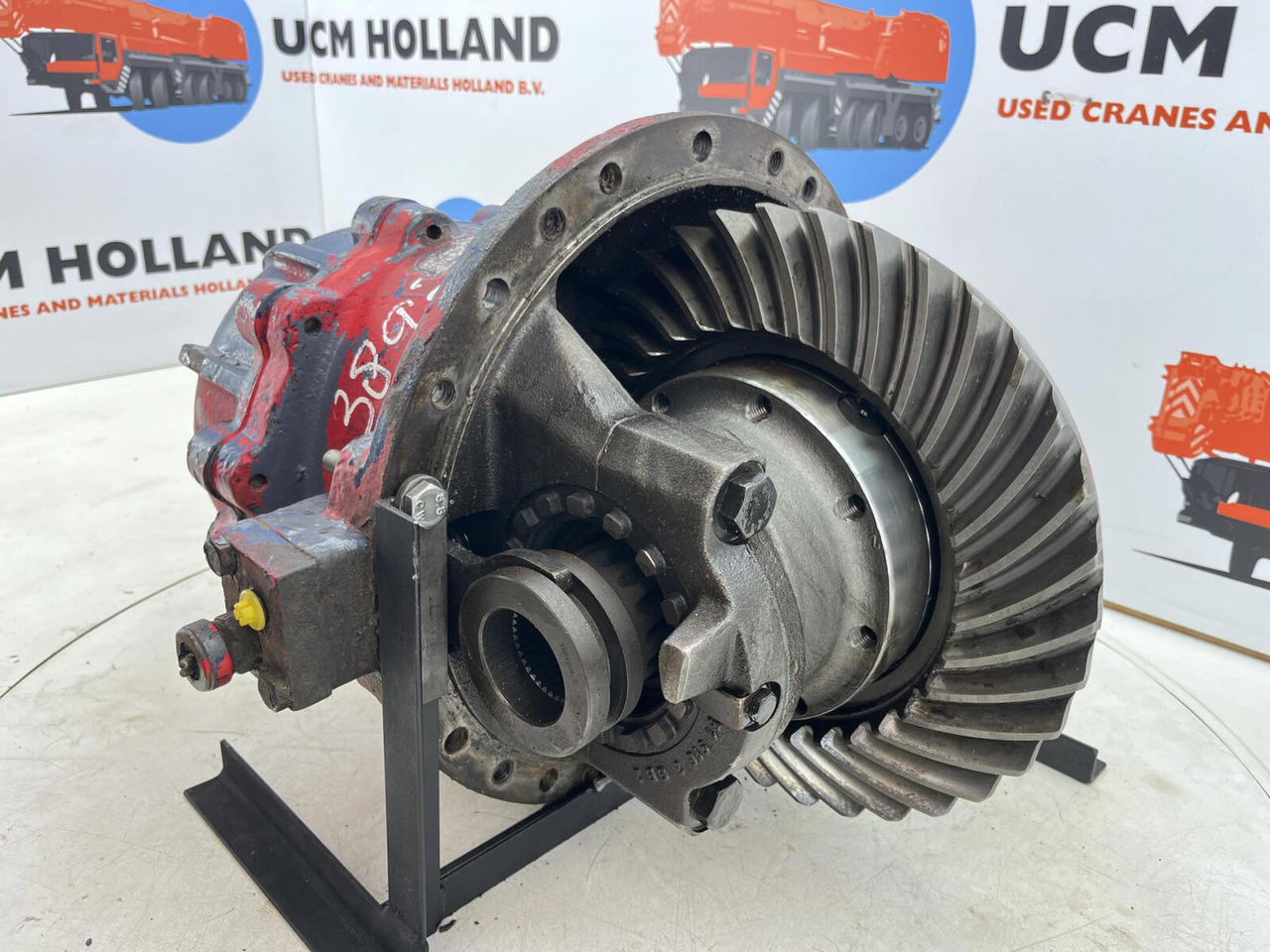 Liebherr LTM 1090 mid differential 13x35 axle 2 - Différentiel pour Grue mobile: photos 1 Liebherr LTM 1090 mid differential 13x35 axle 2 - Différentiel pour Grue mobile: photos 1