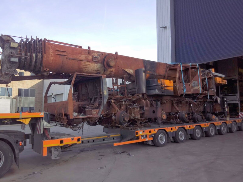 Liebherr LTM 1100-5.2 - Grue tout-terrain: photos 1 Liebherr LTM 1100-5.2 - Grue tout-terrain: photos 1