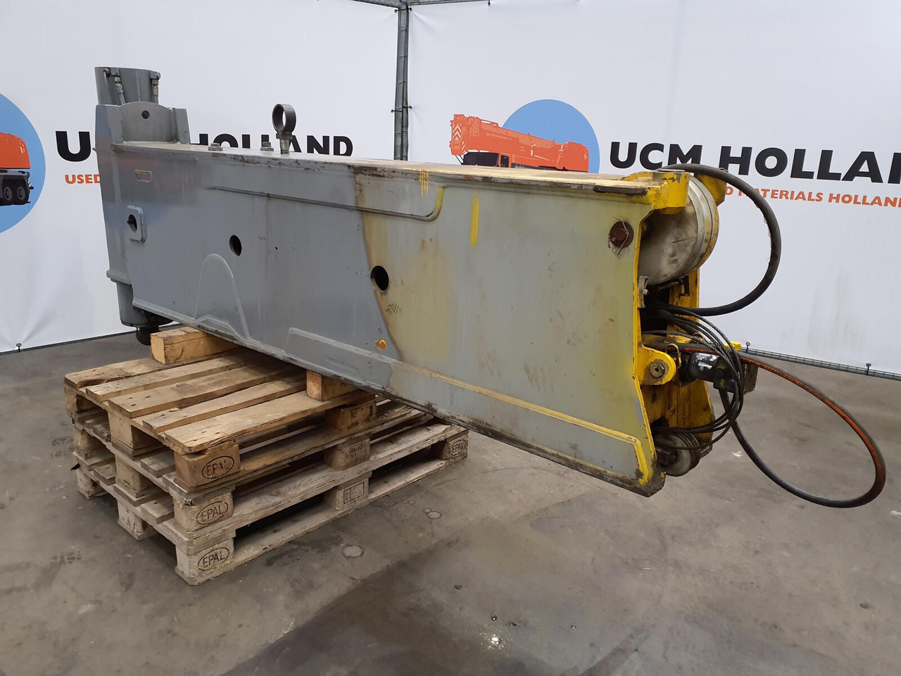 Liebherr LTM 1160-2 sliding beam complete rear - Suspension pour Grue mobile: photos 3 Liebherr LTM 1160-2 sliding beam complete rear - Suspension pour Grue mobile: photos 3
