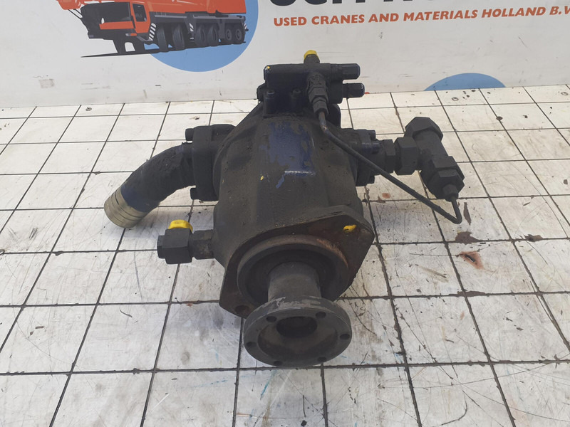 Liebherr LTM 1300 variable pump A10VO - Pompe hydraulique pour Grue: photos 1 Liebherr LTM 1300 variable pump A10VO - Pompe hydraulique pour Grue: photos 1