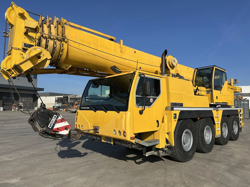 Liebherr Liebherr LTM 1060-2 - Grue tout-terrain: photos 1 Liebherr Liebherr LTM 1060-2 - Grue tout-terrain: photos 1
