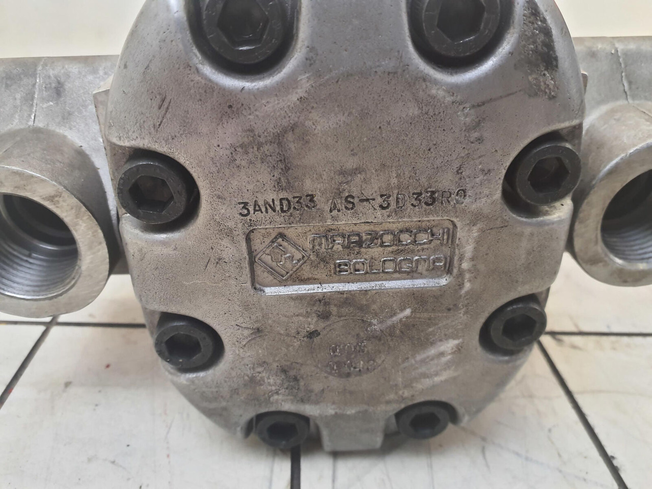 Pompe hydraulique pour Grue mobile Marzocchi dual gear pump: photos 6