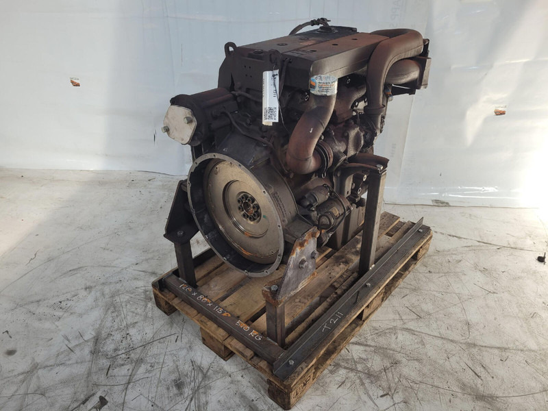 Mercedes-Benz AC 100 engine Mercedes OM 904 LA - Moteur pour Grue: photos 1 Mercedes-Benz AC 100 engine Mercedes OM 904 LA - Moteur pour Grue: photos 1