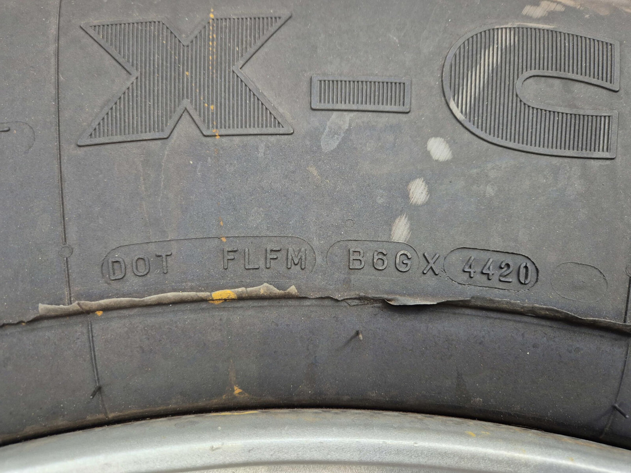 Michelin Wheel 445/95R25 10 12 1p - Roue complète: photos 4 Michelin Wheel 445/95R25 10 12 1p - Roue complète: photos 4