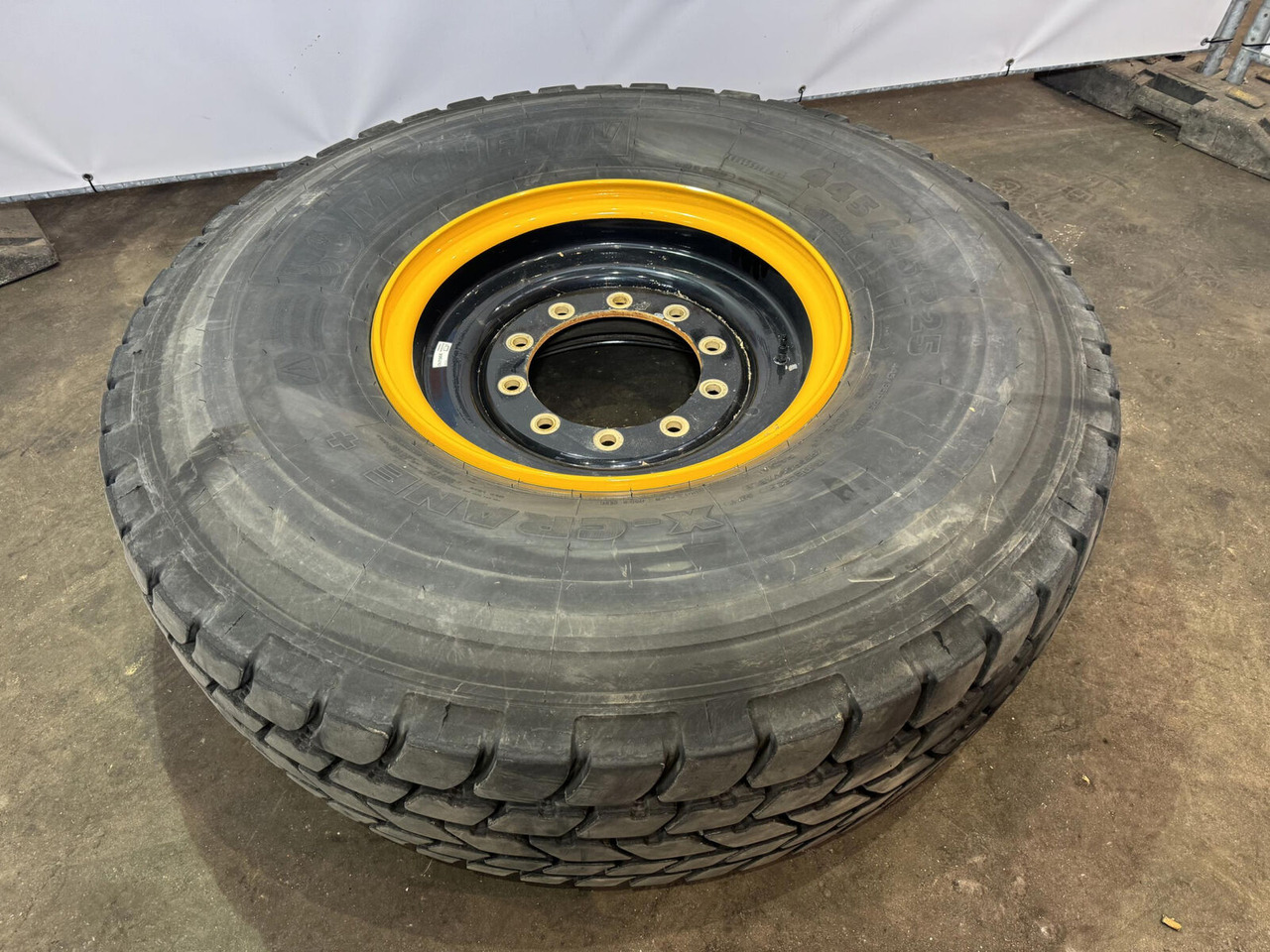 Michelin Wheel 445/95R25 10 12.3 1p - Roue complète: photos 2 Michelin Wheel 445/95R25 10 12.3 1p - Roue complète: photos 2