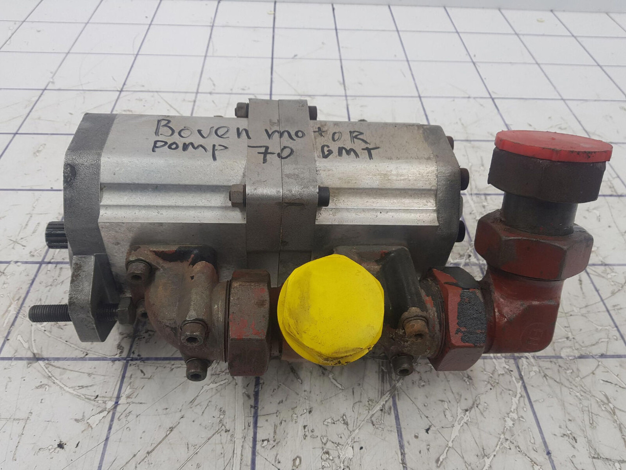 Sauer-Danfoss 70 GMT dual gear pump - Pompe hydraulique pour Grue mobile: photos 4 Sauer-Danfoss 70 GMT dual gear pump - Pompe hydraulique pour Grue mobile: photos 4