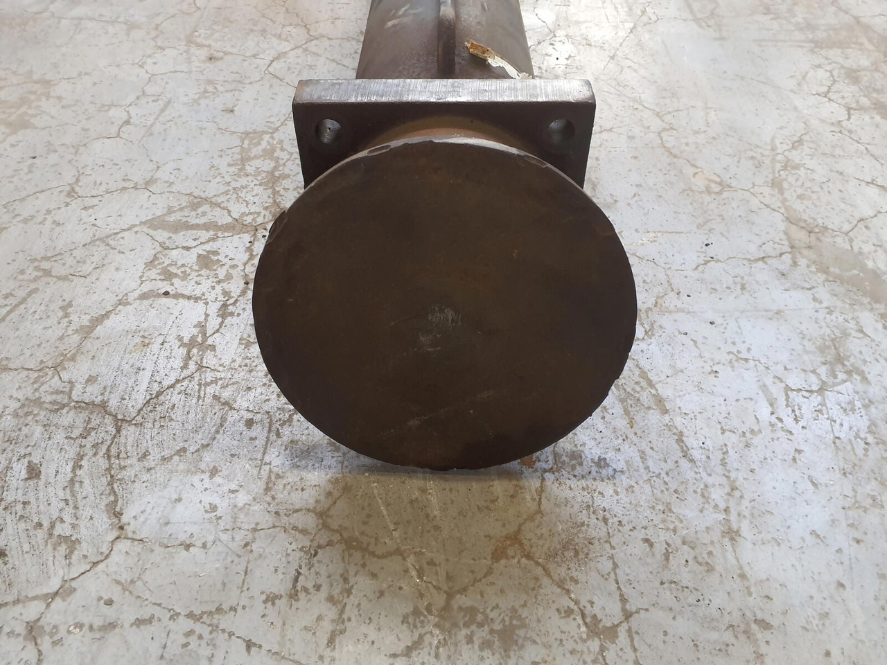 Spierings SK 598 Outrigger cylinder - Vérin hydraulique pour Portique de manutention: photos 5 Spierings SK 598 Outrigger cylinder - Vérin hydraulique pour Portique de manutention: photos 5