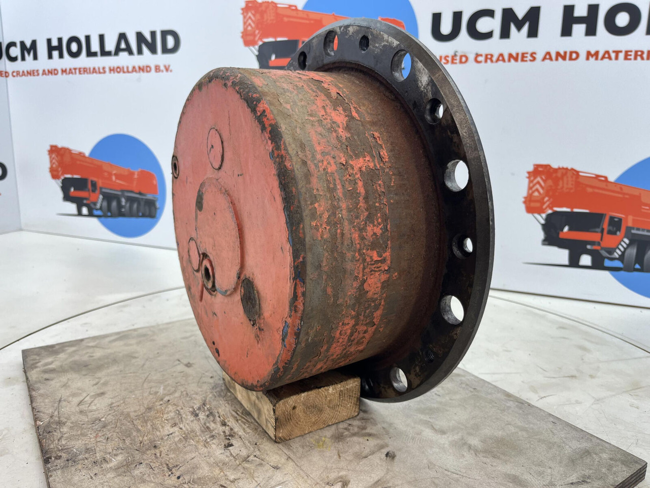 Terex AC 155 planetary gear 17-24-67-32-3pl-H135-46 - Moteur de translation pour Grue mobile: photos 2 Terex AC 155 planetary gear 17-24-67-32-3pl-H135-46 - Moteur de translation pour Grue mobile: photos 2