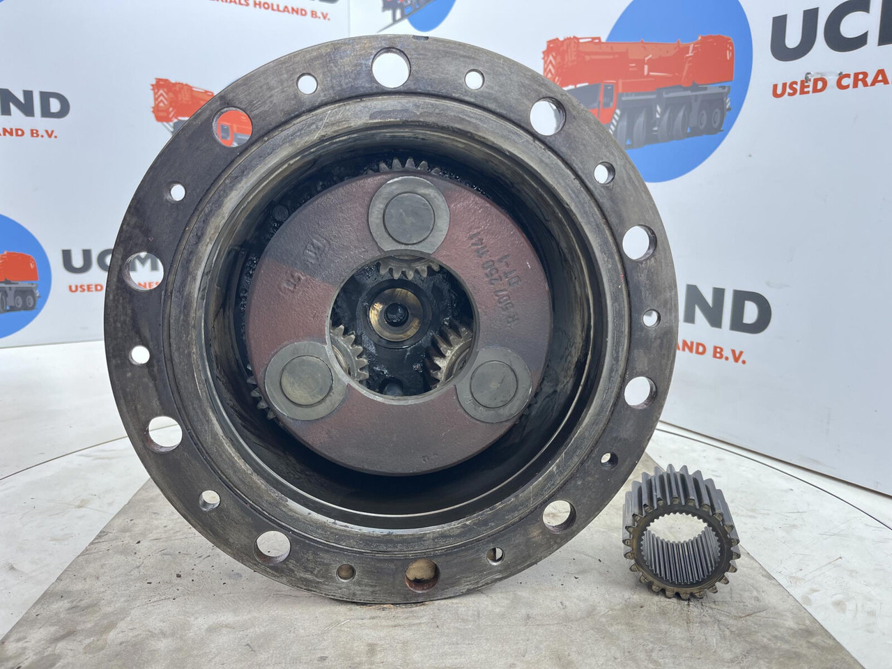 Terex AC 155 planetary gear 22-25-74-40-3pl-H135-46 - Moteur de translation pour Grue mobile: photos 4 Terex AC 155 planetary gear 22-25-74-40-3pl-H135-46 - Moteur de translation pour Grue mobile: photos 4