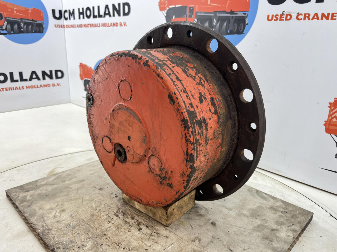 Terex AC 155 planetary gear 22-25-74-40-3pl-H135-46 - Moteur de translation pour Grue mobile: photos 2 Terex AC 155 planetary gear 22-25-74-40-3pl-H135-46 - Moteur de translation pour Grue mobile: photos 2