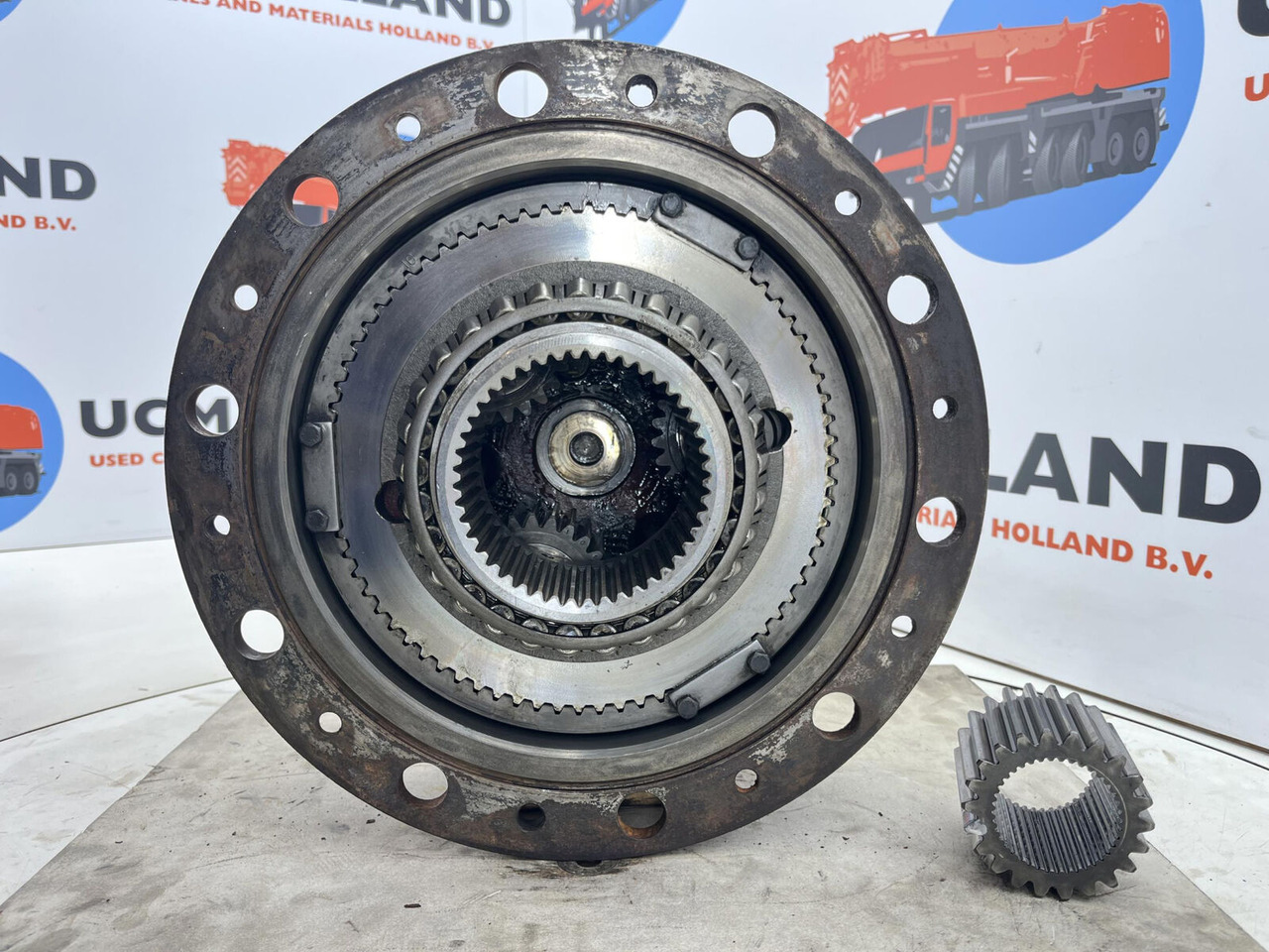 Terex AC 155 planetary gear 22-25-74-40-3pl-H135-46 - Moteur de translation pour Grue mobile: photos 5 Terex AC 155 planetary gear 22-25-74-40-3pl-H135-46 - Moteur de translation pour Grue mobile: photos 5