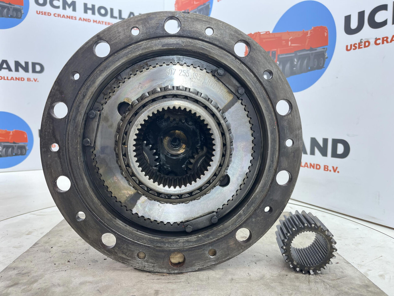 Terex AC 155 planetary gear 22-25-74-40-3pl-H135-46 - Moteur de translation pour Grue mobile: photos 5 Terex AC 155 planetary gear 22-25-74-40-3pl-H135-46 - Moteur de translation pour Grue mobile: photos 5