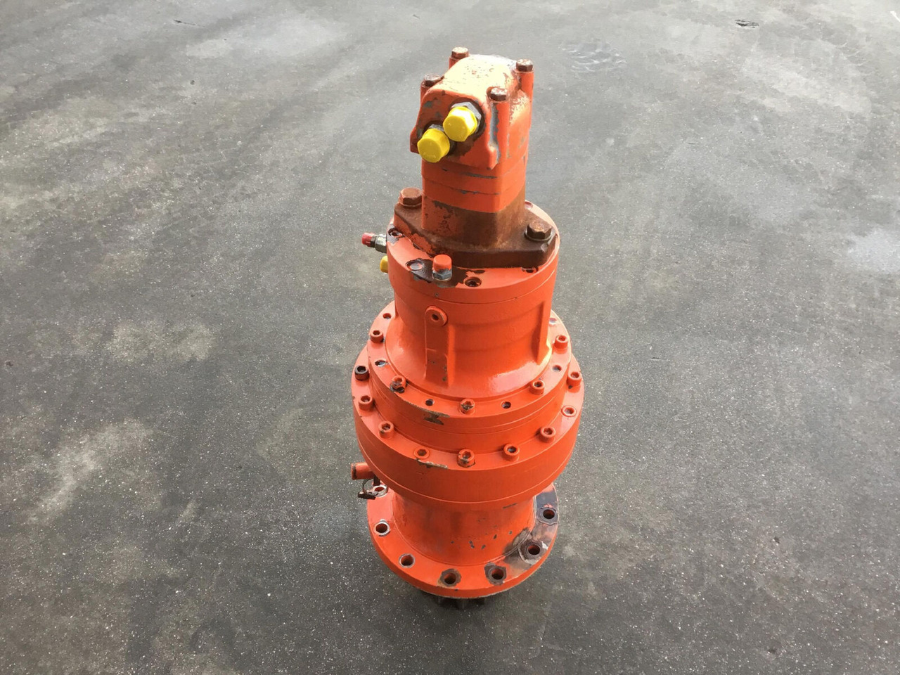 Terex AC 205 Slew gear assy - Moteur de rotation pour Grue mobile: photos 1 Terex AC 205 Slew gear assy - Moteur de rotation pour Grue mobile: photos 1