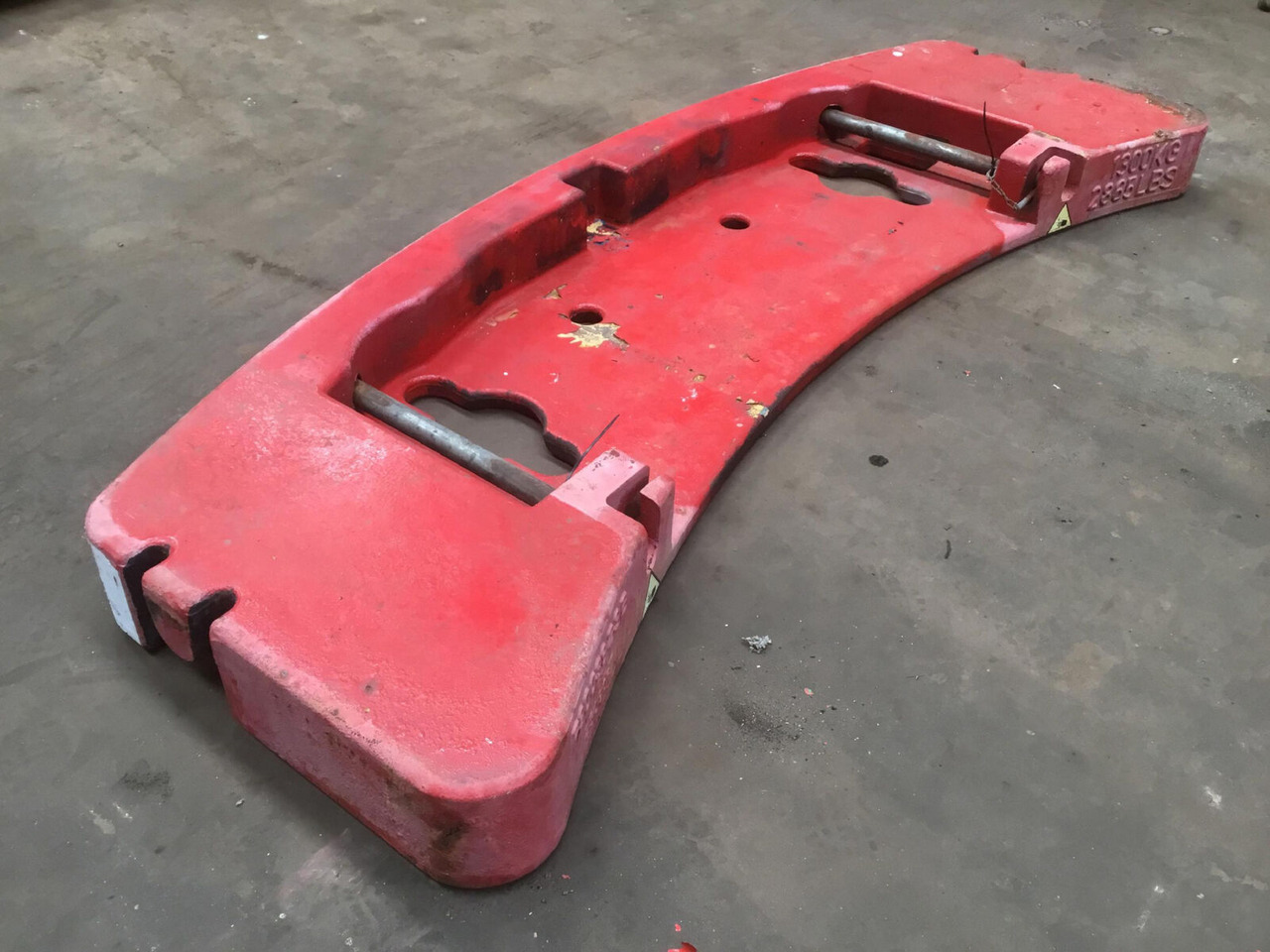 Terex AC 35 counterweight 1,3 ton - Contrepoids pour Grue mobile: photos 1 Terex AC 35 counterweight 1,3 ton - Contrepoids pour Grue mobile: photos 1