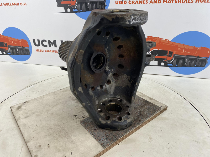 Terex Terex Demag AC 35 Steering knuckle 16 holes axle 2 right - Fusée d'essieu pour Grue: photos 4 Terex Terex Demag AC 35 Steering knuckle 16 holes axle 2 right - Fusée d'essieu pour Grue: photos 4