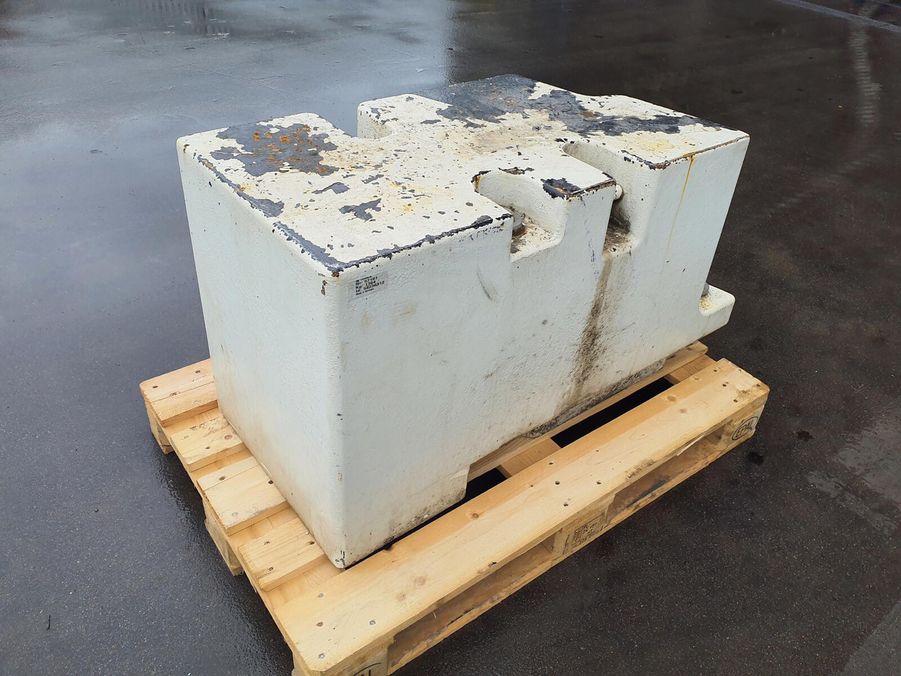 Terex Terex Demag challenger 4200 counterweight 1.7T - Contrepoids pour Grue mobile: photos 2 Terex Terex Demag challenger 4200 counterweight 1.7T - Contrepoids pour Grue mobile: photos 2