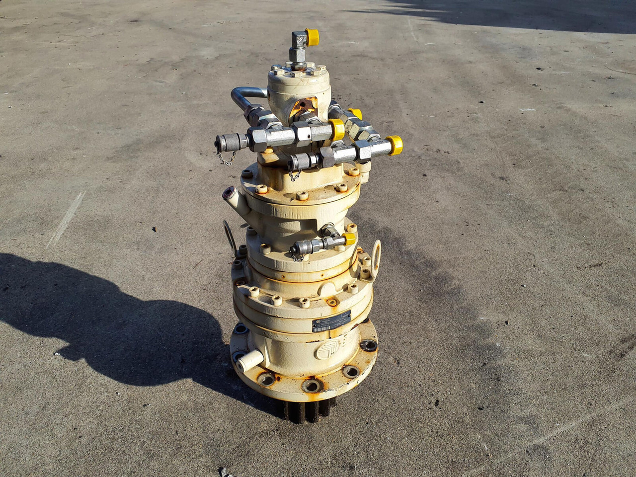 Terex challenger 3160 slew gear - Moteur de rotation pour Grue mobile: photos 5 Terex challenger 3160 slew gear - Moteur de rotation pour Grue mobile: photos 5