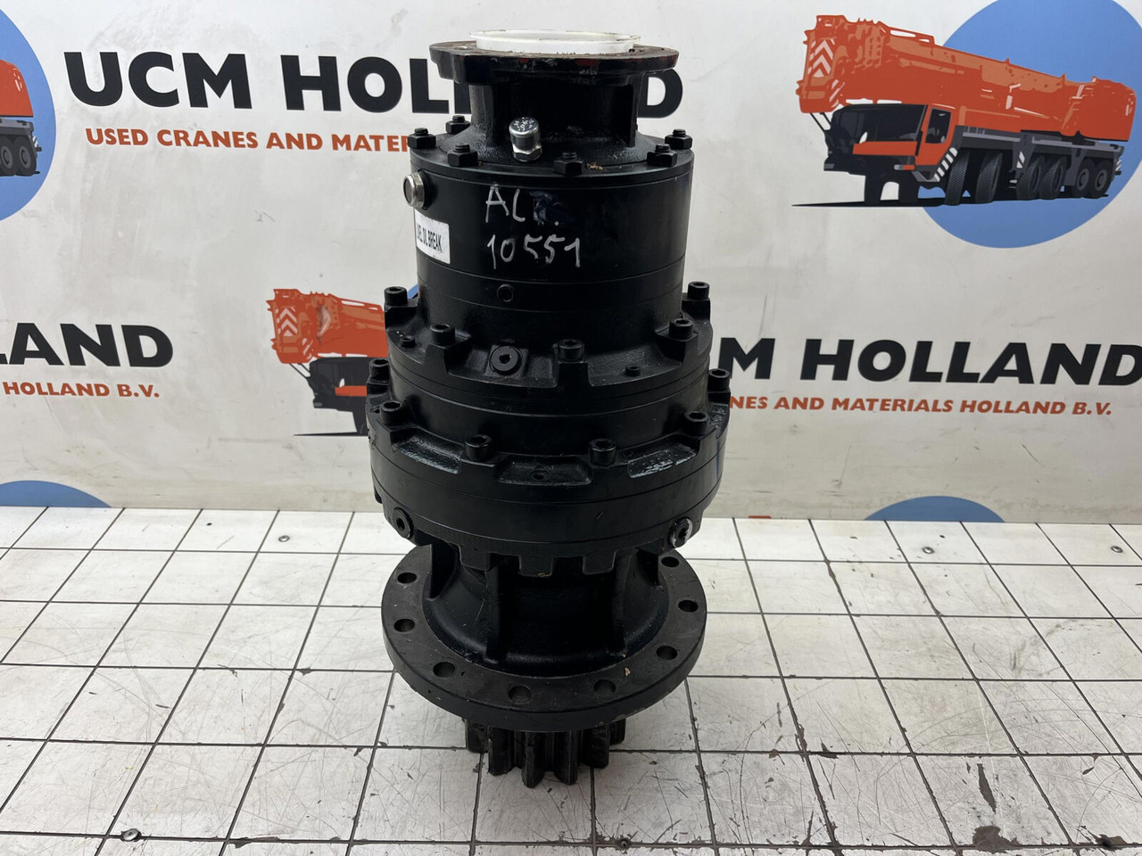 Terex slew gear - Moteur de rotation pour Grue mobile: photos 3 Terex slew gear - Moteur de rotation pour Grue mobile: photos 3
