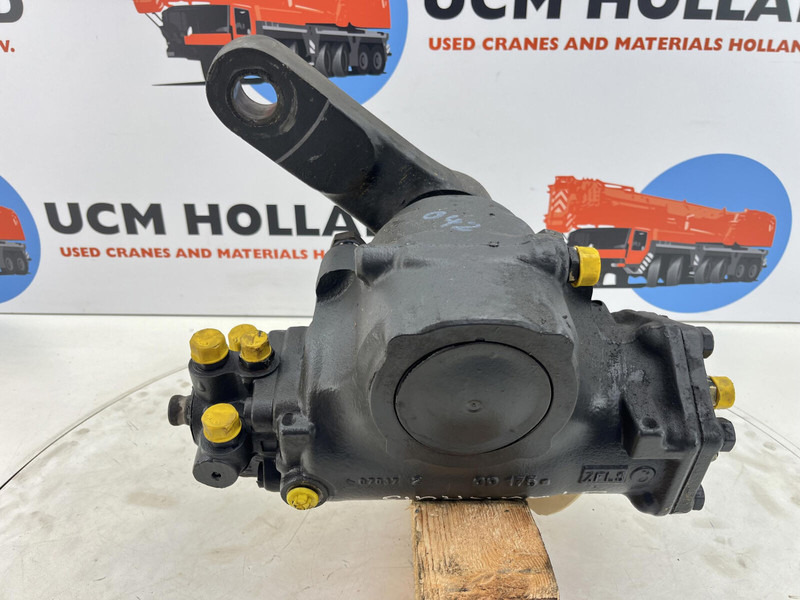 ZF ATF 50G-3 steering box ZF - Colonne de direction pour Grue: photos 5 ZF ATF 50G-3 steering box ZF - Colonne de direction pour Grue: photos 5