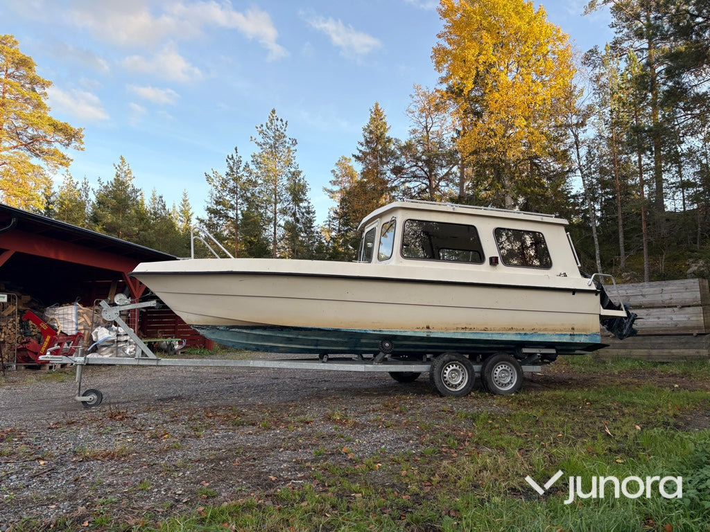 Båt, Trailer & Båtmotor - Örnvik 670, Suzuki DF140A - Autre matériel: photos 3 Båt, Trailer & Båtmotor - Örnvik 670, Suzuki DF140A - Autre matériel: photos 3