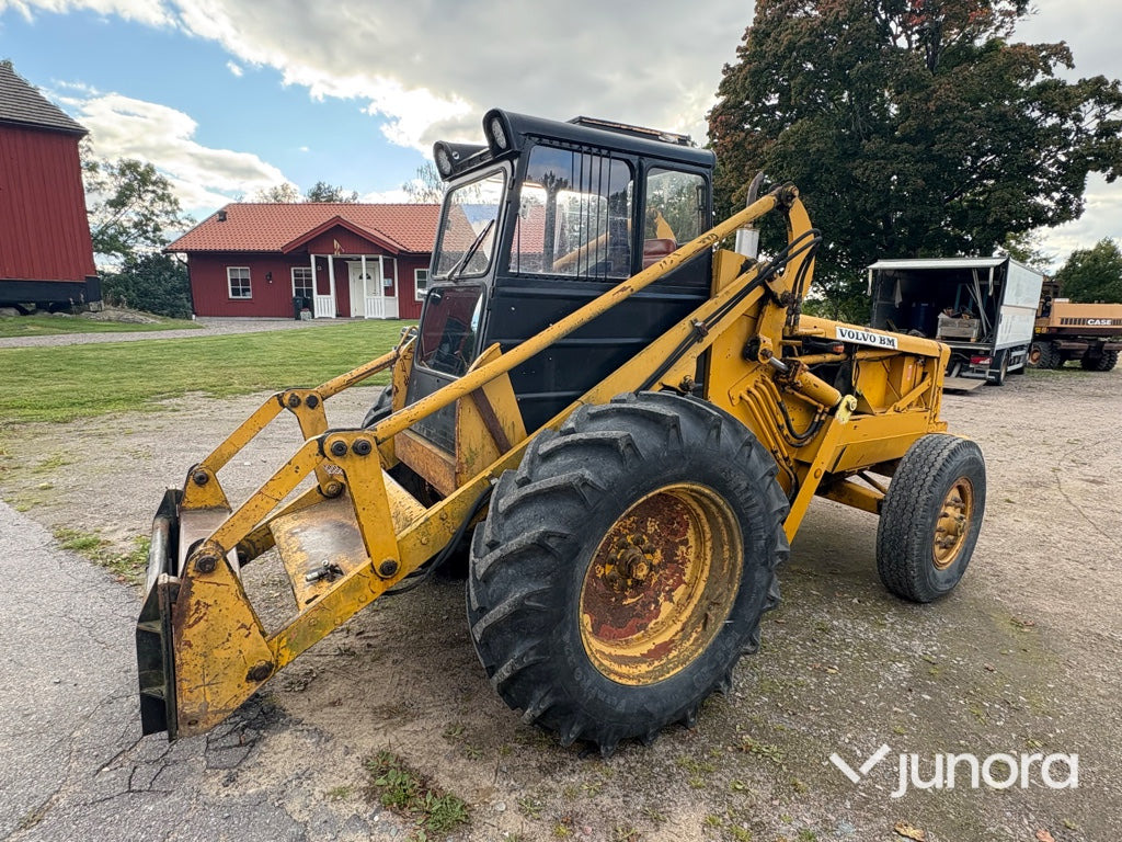 Baklastare Volvo BM 620 - Chargeuse sur pneus: photos 1 Baklastare Volvo BM 620 - Chargeuse sur pneus: photos 1