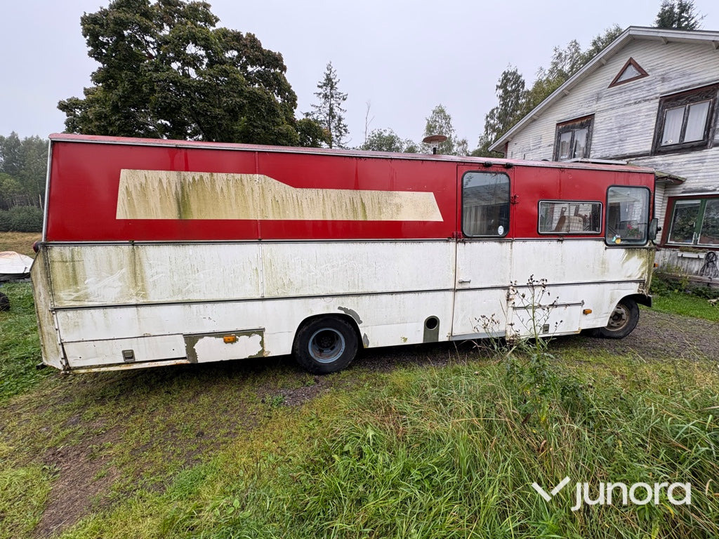 Husbuss - Mercedes 913 - Camping-car: photos 5 Husbuss - Mercedes 913 - Camping-car: photos 5