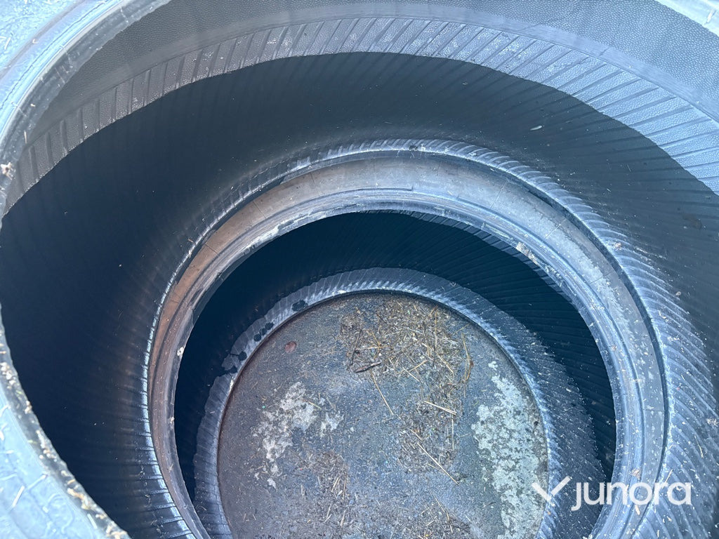 Däck - Trelleborg TM900 650/85 R38 (2st) - Pneu pour Engins de chantier: photos 5 Däck - Trelleborg TM900 650/85 R38 (2st) - Pneu pour Engins de chantier: photos 5