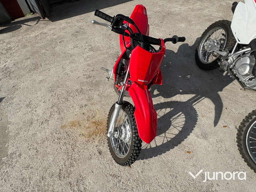 Dirtbike - Honda, SDH, 110cc, 2022 - Motocyclette: photos 4 Dirtbike - Honda, SDH, 110cc, 2022 - Motocyclette: photos 4