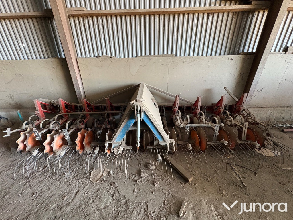 Fronthacka / Radhacka - Kverneland, 9radig - Herse: photos 1 Fronthacka / Radhacka - Kverneland, 9radig - Herse: photos 1