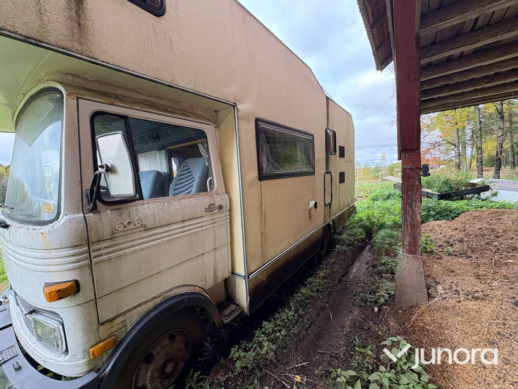 Husbil - Mercedes Benz, LP 608/32 - Fourgon aménagé: photos 3 Husbil - Mercedes Benz, LP 608/32 - Fourgon aménagé: photos 3