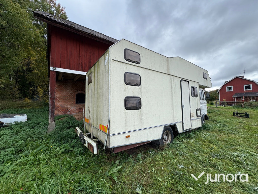 Husbil - Mercedes Benz, LP 608/32 - Fourgon aménagé: photos 4 Husbil - Mercedes Benz, LP 608/32 - Fourgon aménagé: photos 4