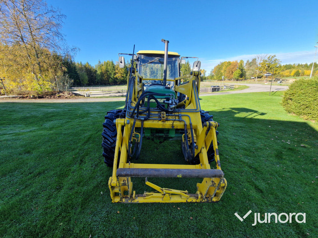 Lastartraktor - John Deere 2450 - Tracteur agricole: photos 3 Lastartraktor - John Deere 2450 - Tracteur agricole: photos 3
