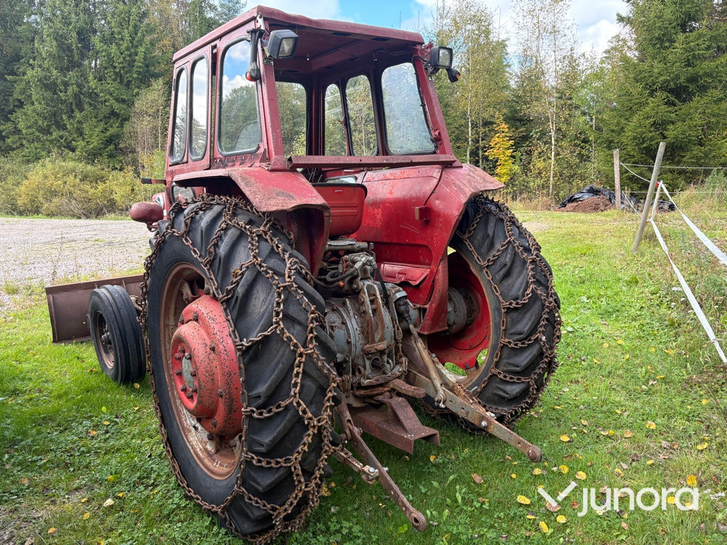 Massey Ferguson 165 - Tracteur agricole: photos 5 Massey Ferguson 165 - Tracteur agricole: photos 5