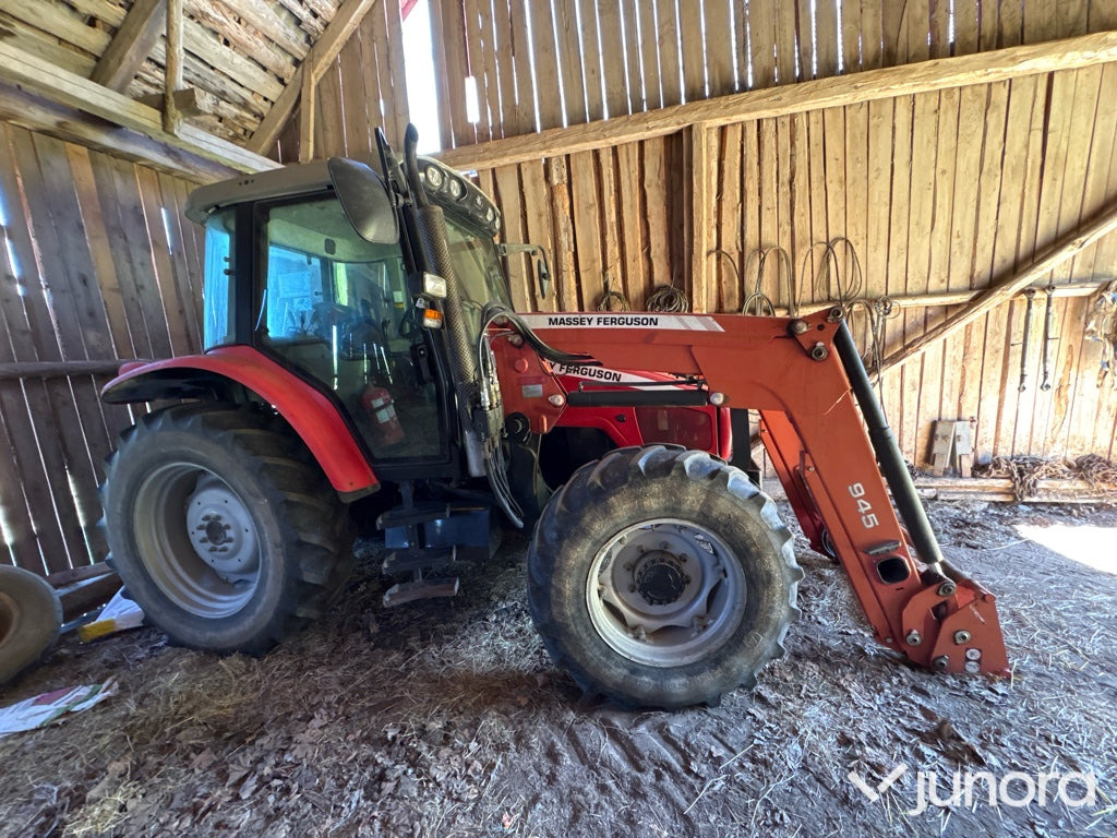 Tracteur agricole Massey Ferguson: photos 12
